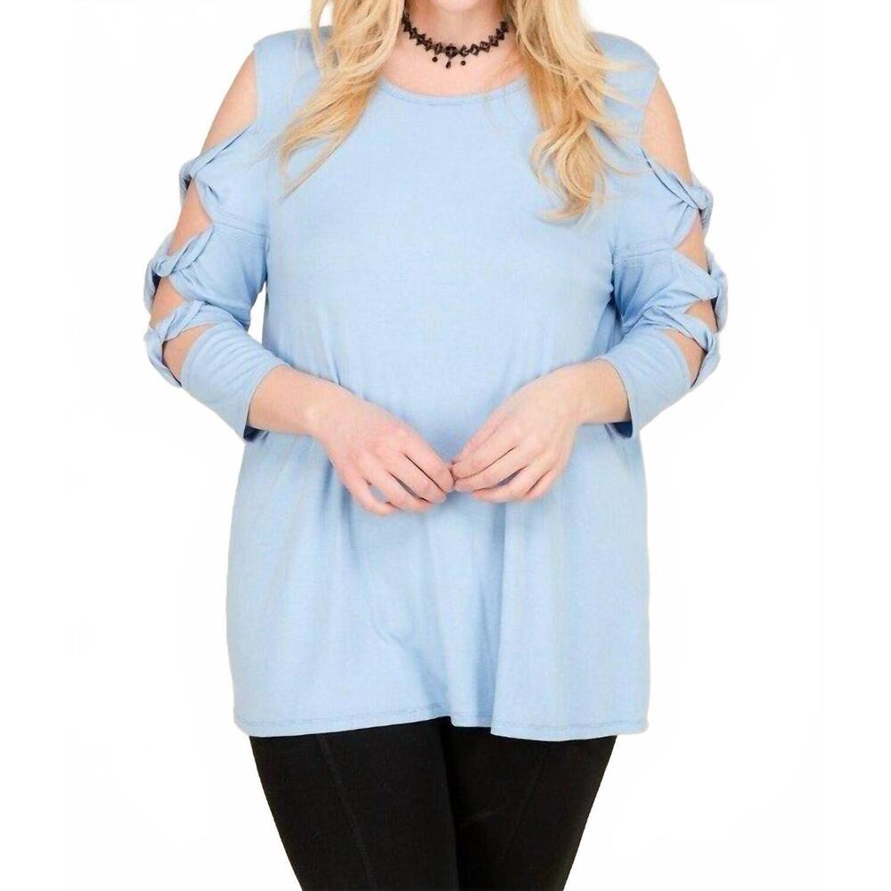 NEW JANETTE PLUS twisted cut out 3/4 sleeve top - plus in sky blue